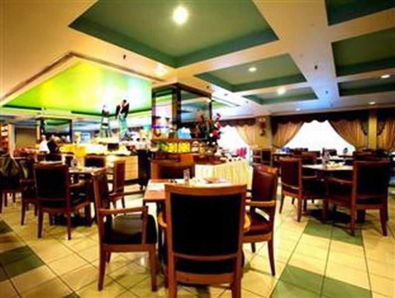 Mega Hotel Sdn Bhd Мири Экстерьер фото